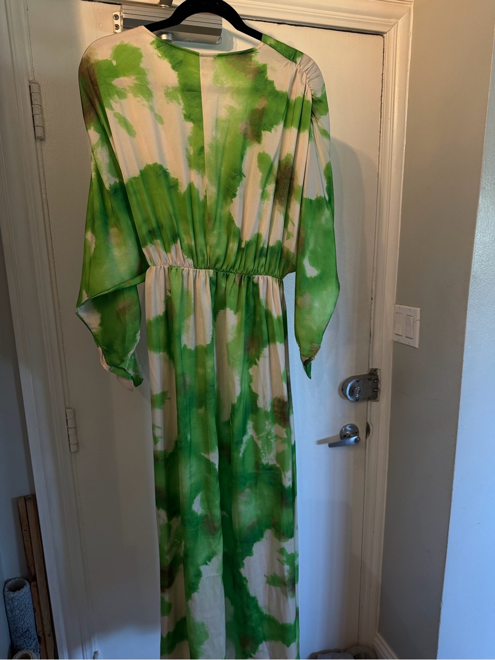 Green abstract print Maxi Dress - Picture 5 of 6